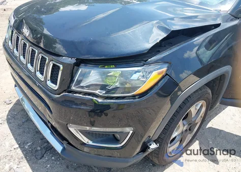 2018 Jeep Compass Limited 4X4 z USA, uszkodzony, nr VIN 3C4NJDCB3JT153578